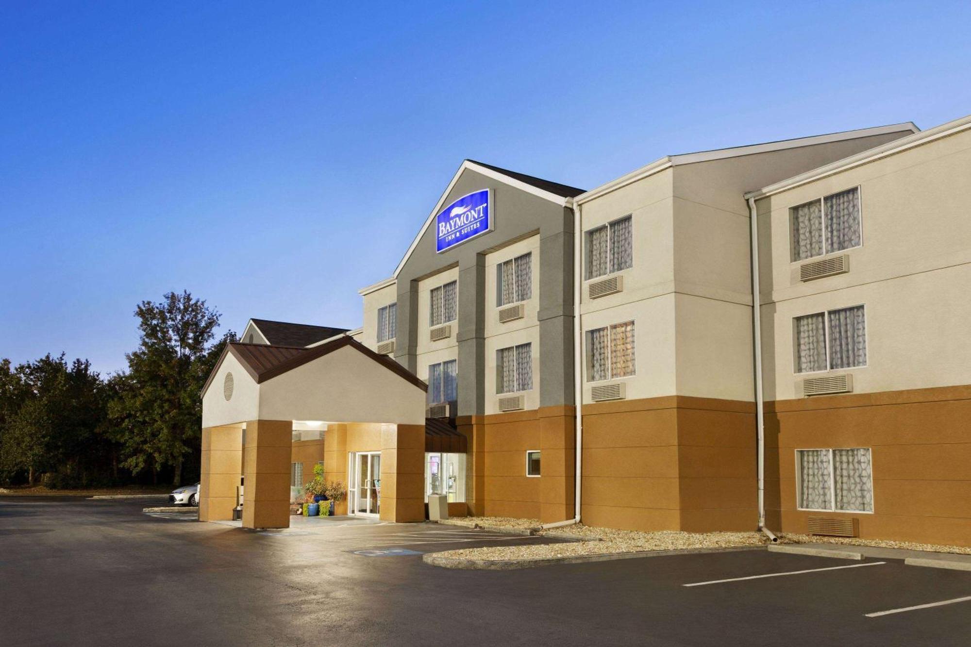 Отель Baymont By Wyndham Lithia Springs Atlanta Экстерьер фото